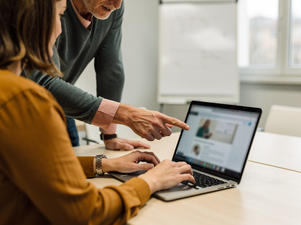 Bild zu Basis-Fortbildung Logineo LMS/Moodle (SchiLf), KI-generiertes Bild