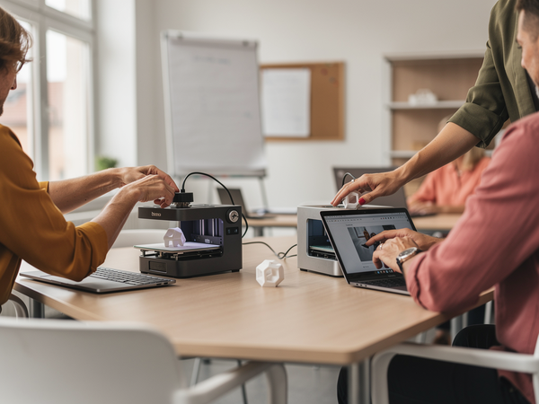 Bild zu Making ist das neue Lernen - Digitale Fertigung in der Schule, KI-generiertes Bild