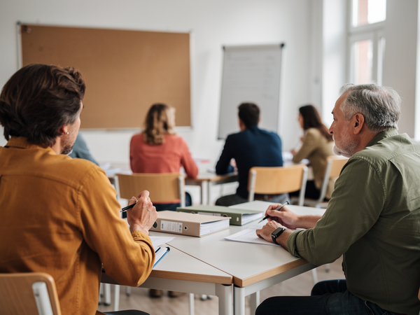 Bild zu Mündliches Abitur im Fach Philosophie sicher und professionell gestalten und durchführen, KI-generiertes Bild