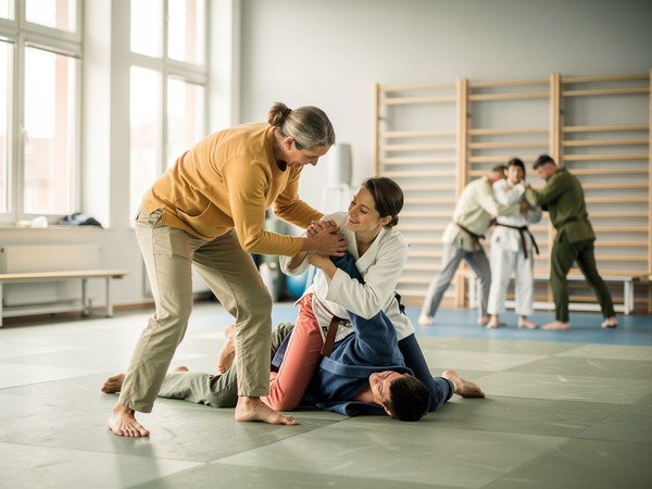 Bild zu Ringen und Kämpfen – Zweikampfsport: „Judo im Sportunterricht“ 2026, KI-generiertes Bild